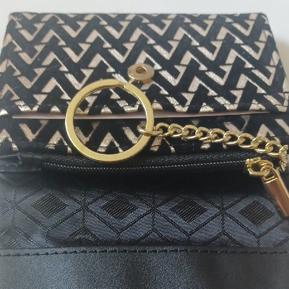 Adrienne Vittadini Black and Gold Wallet - Picture 6 of 6
